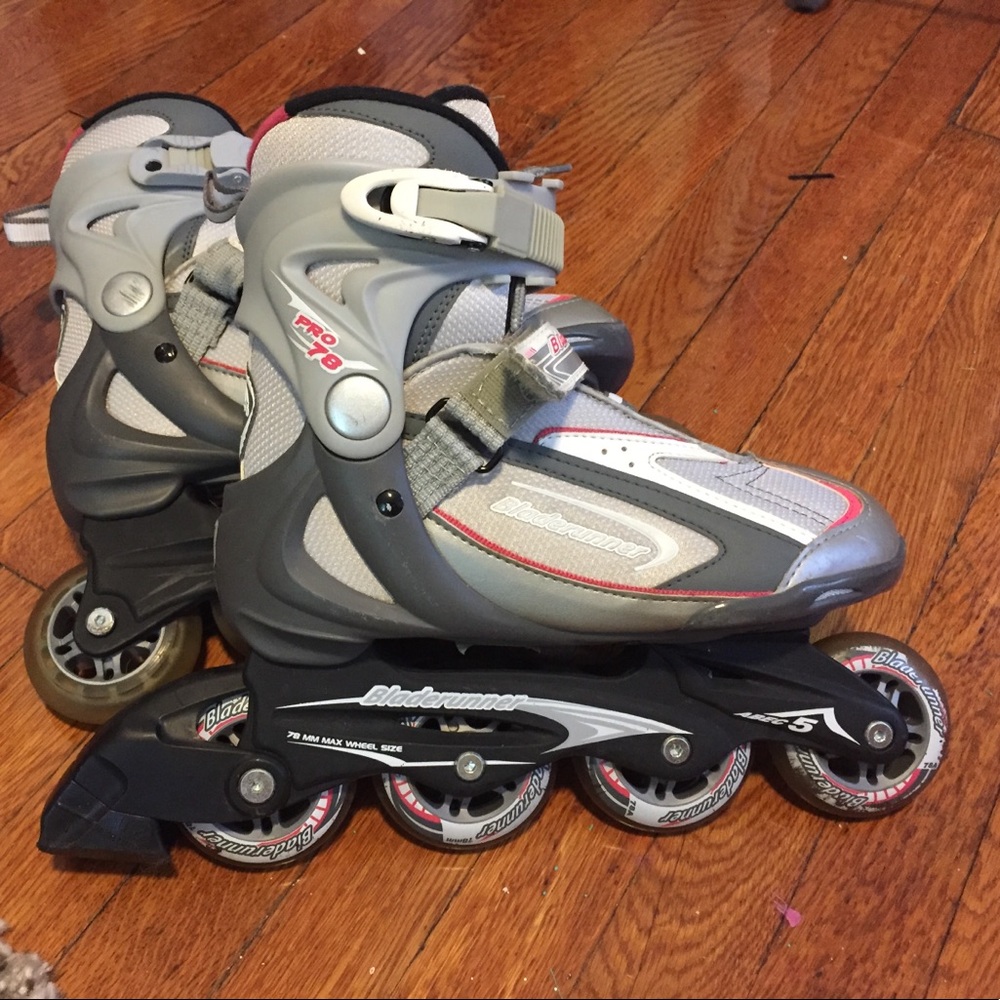 Bladerunner skates size 7